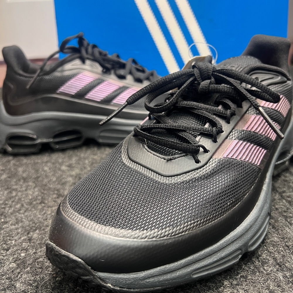 Adidas Quadcube EG4390 Black Running Shoes Mens Size 8 NWT